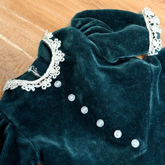 American Girl Molly McIntire Pleasant Company w/ Velvet Holiday Dress & Hospital - Picture 5 of 10